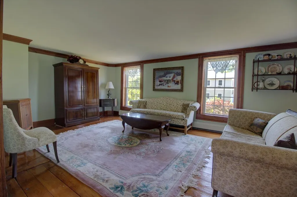 3077 West Shore Road Isle La Motte VT 05463