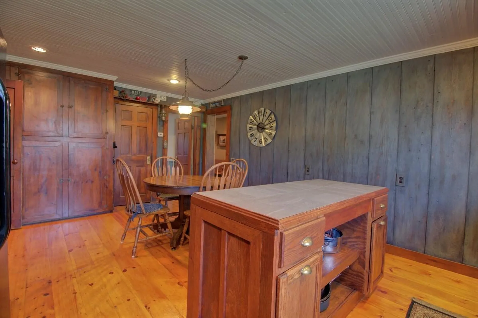 3077 West Shore Road Isle La Motte VT 05463