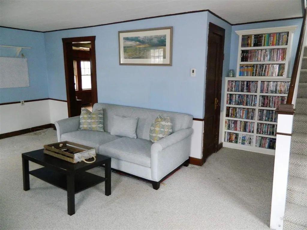 196 Pine Street Laconia NH 03246
