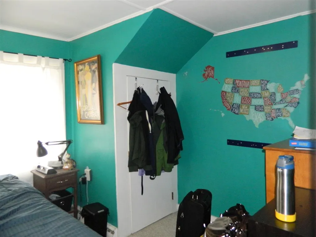 196 Pine Street Laconia NH 03246