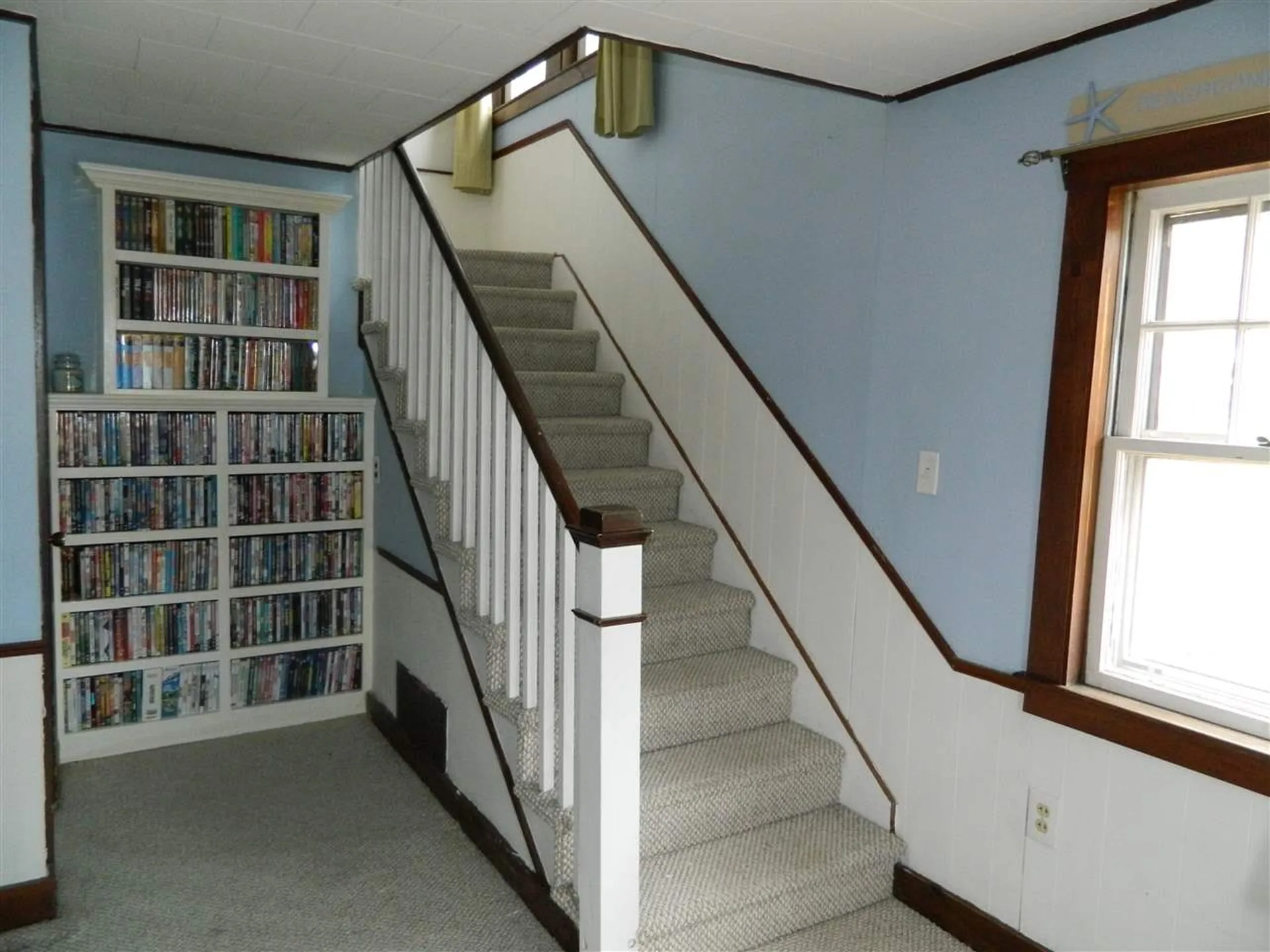196 Pine Street Laconia NH 03246