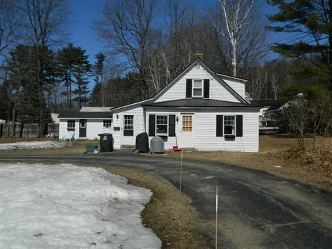 196 Pine Street Laconia NH 03246