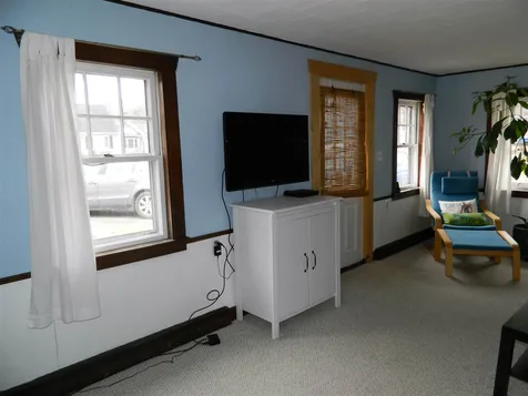 196 Pine Street Laconia NH 03246