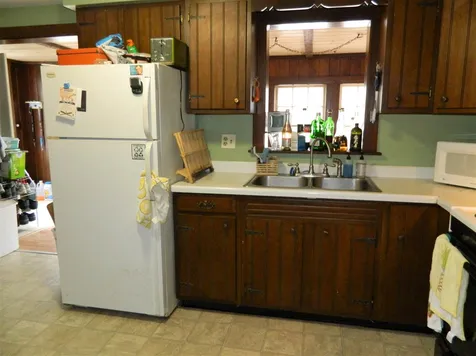 196 Pine Street Laconia NH 03246