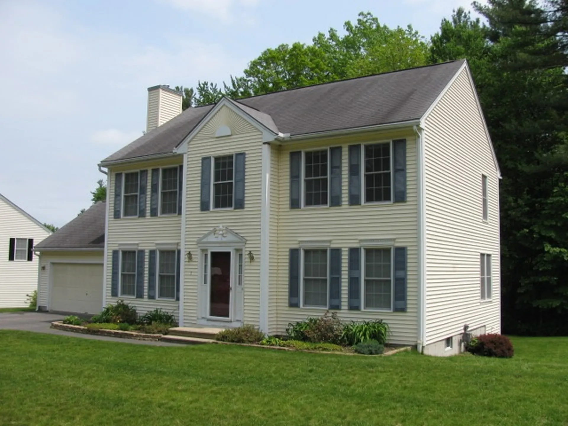 7 Ellie Drive Merrimack NH 03054