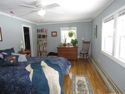 22 W Main Street Newton NH 03858