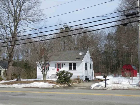 22 W Main Street Newton NH 03858