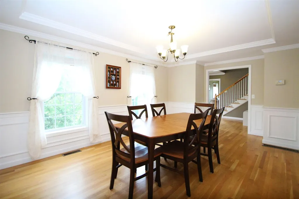 40 Thurston Drive Lee NH 03861