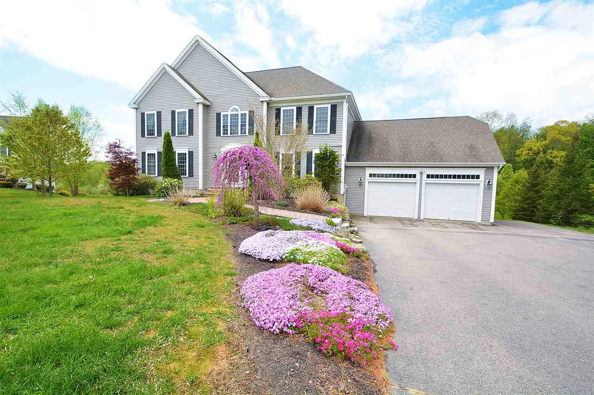 40 Thurston Drive Lee NH 03861