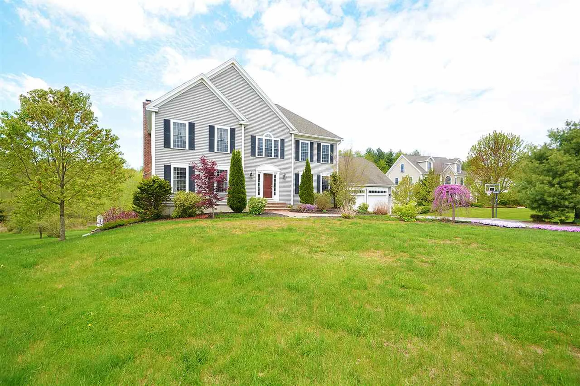 40 Thurston Drive Lee NH 03861