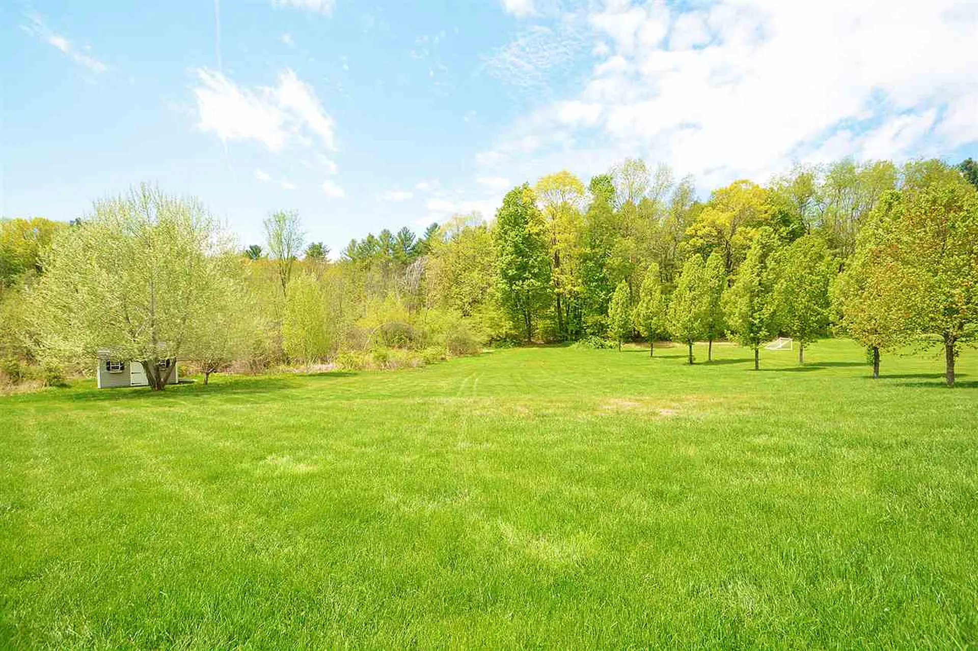 40 Thurston Drive Lee NH 03861