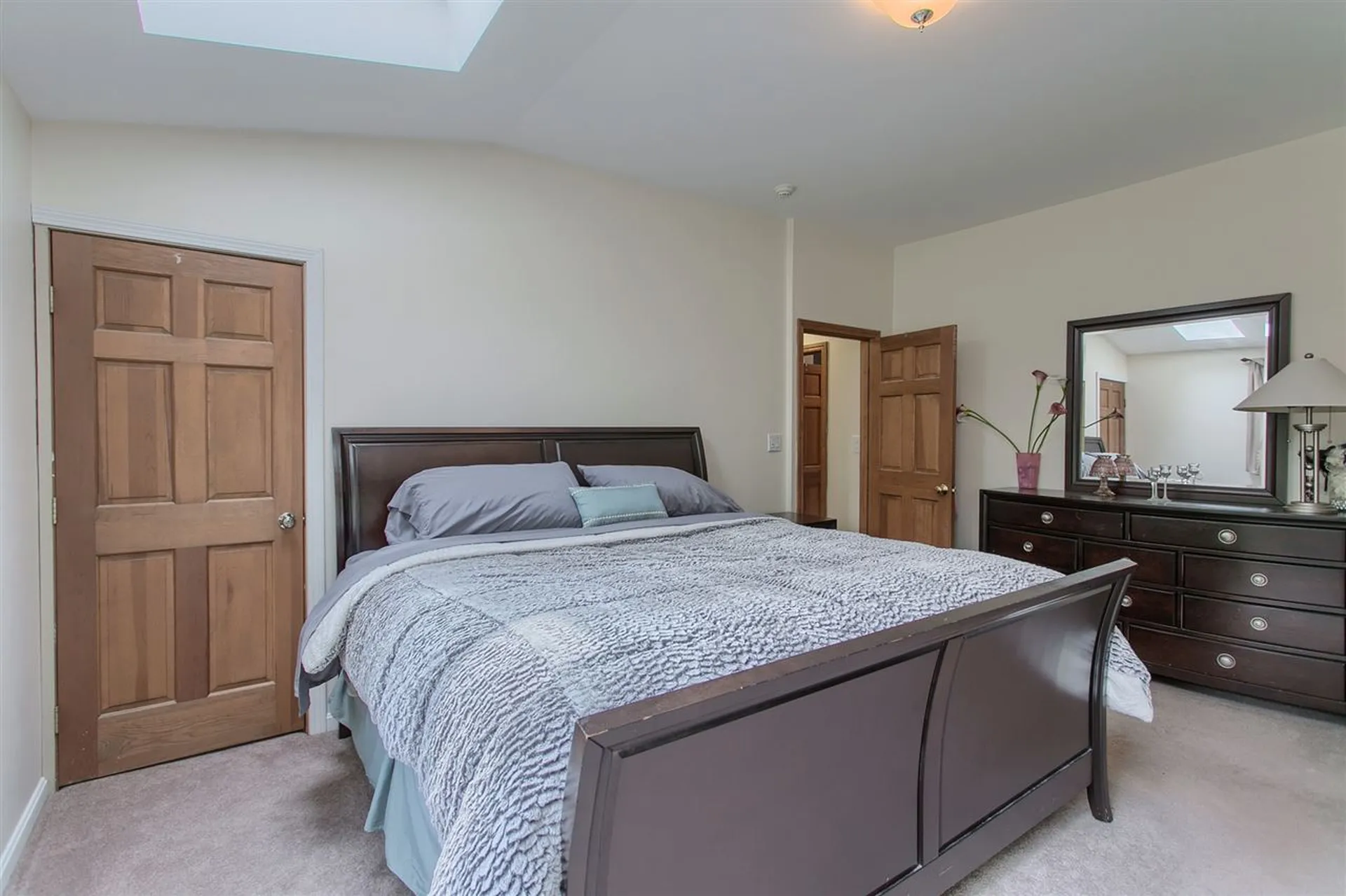32 Sandy Knoll Drive Auburn NH 03032