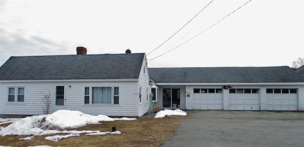 19 Lafayette Road Hampton Falls NH 03844
