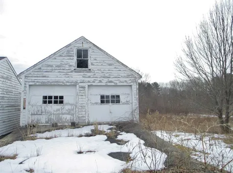 19 Lafayette Road Hampton Falls NH 03844