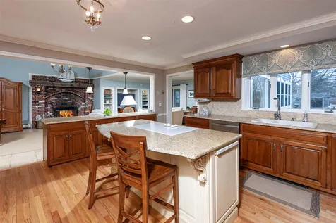 12 Dover Bluff Avenue York ME 03909