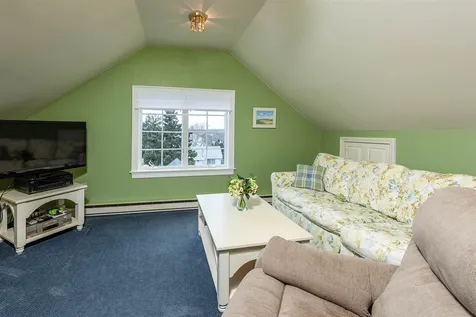 12 Dover Bluff Avenue York ME 03909