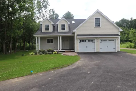 3 Heath Drive Newfields NH 03856