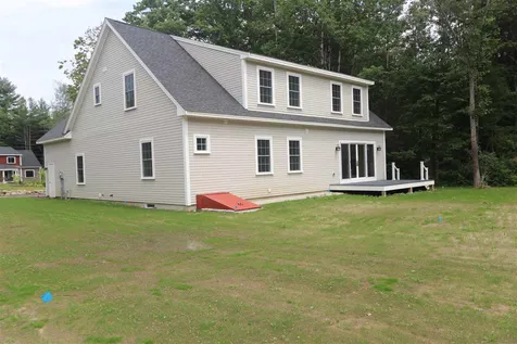 3 Heath Drive Newfields NH 03856