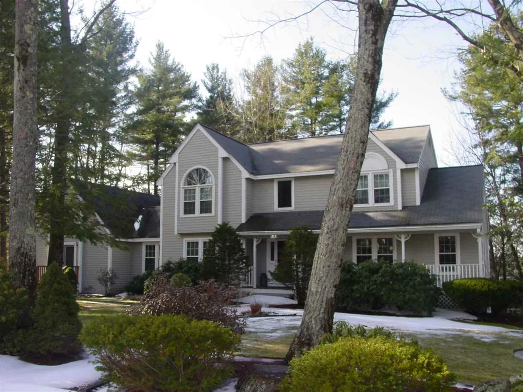 137 Peele Road Nashua NH 03062