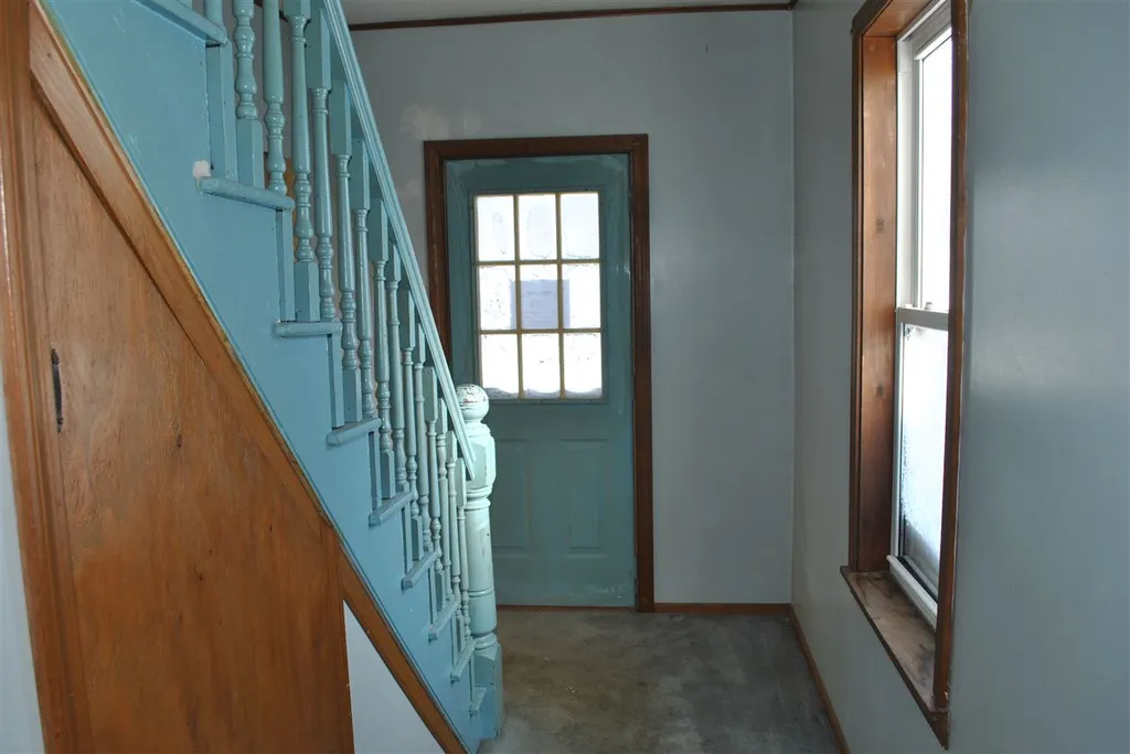28 Spring Street Colebrook NH 03576