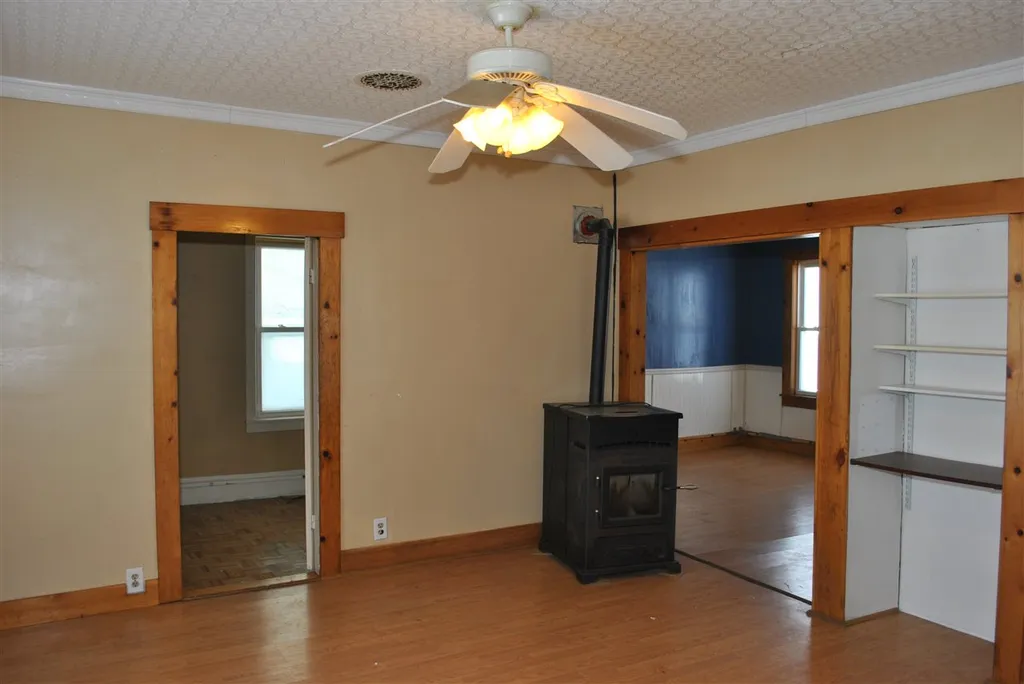 28 Spring Street Colebrook NH 03576