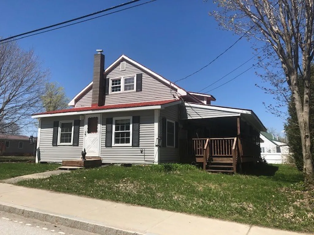 255 Square Road Franklin VT 05457