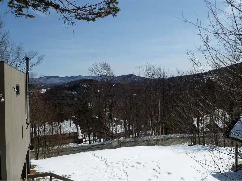 72 Trailside Drive Warren VT 05674