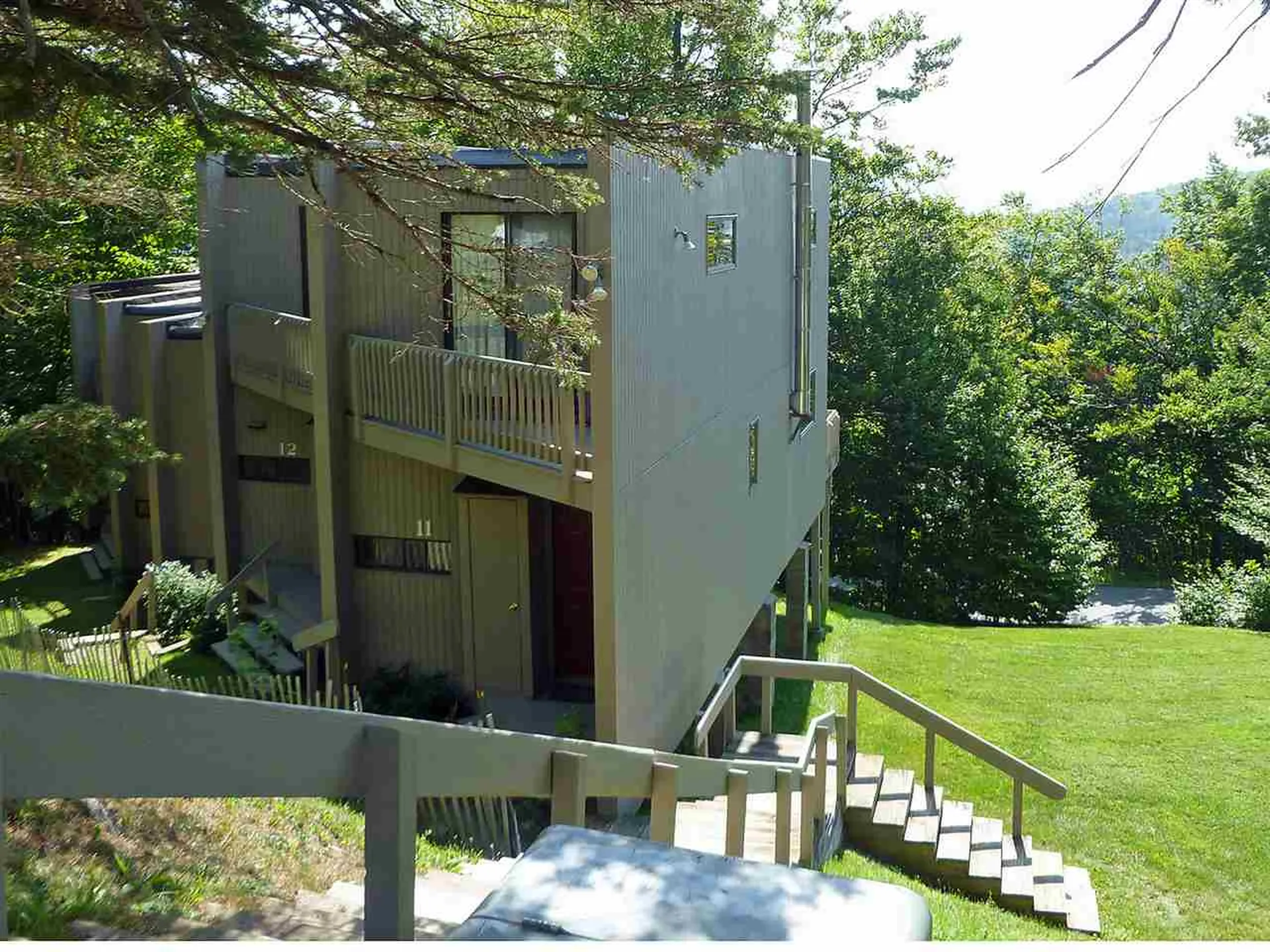 72 Trailside Drive Warren VT 05674