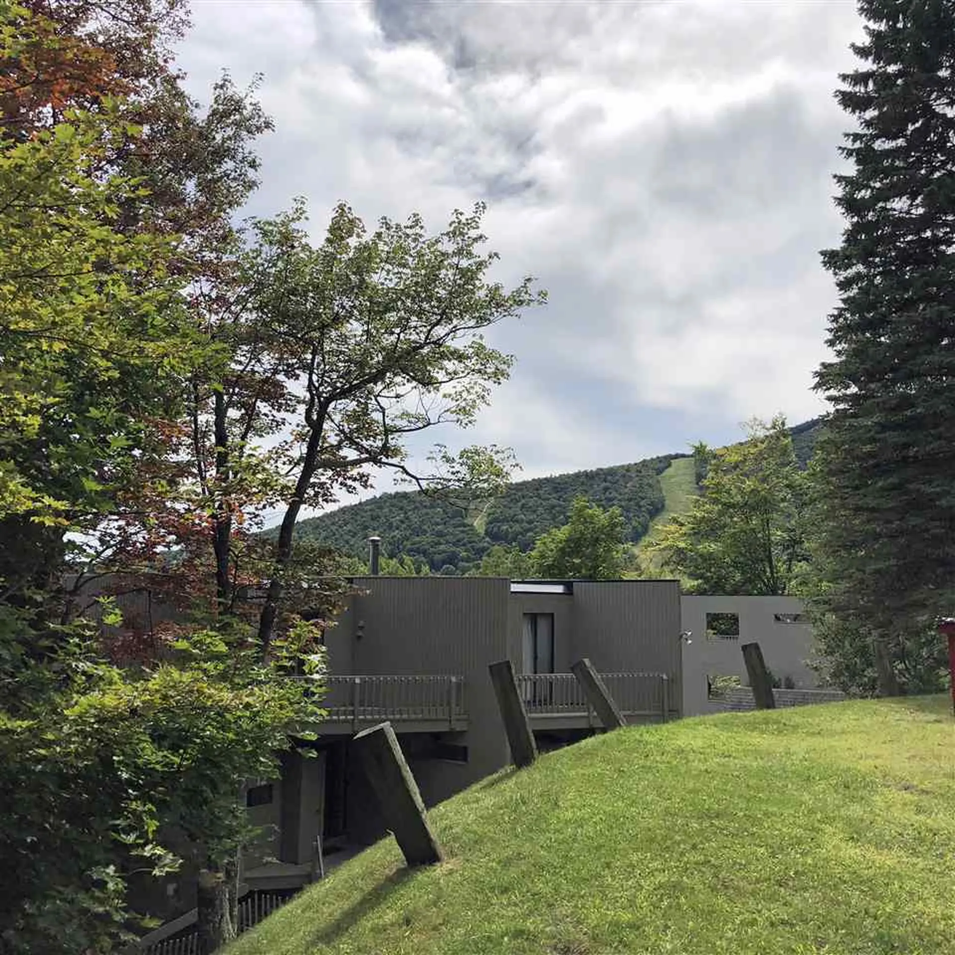 72 Trailside Drive Warren VT 05674