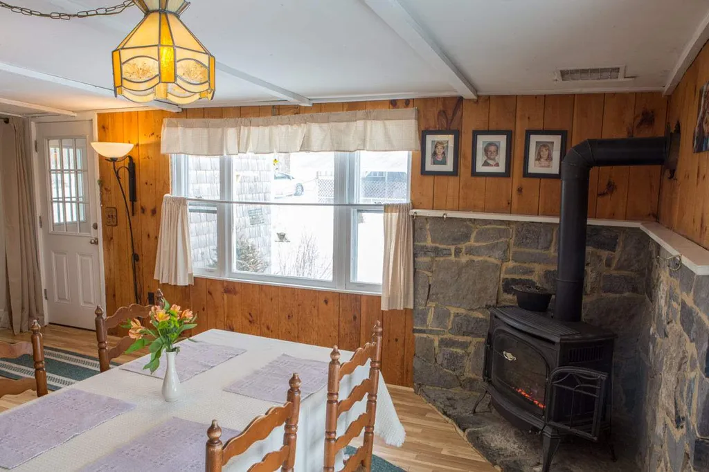 574 West Street Cornwall VT 05753