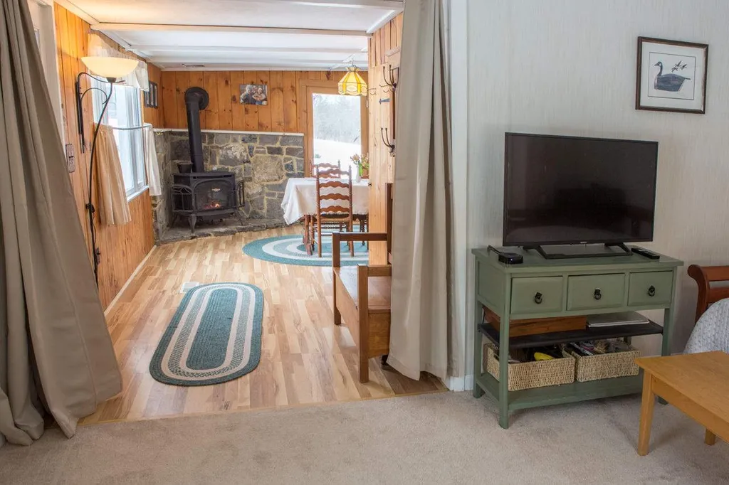 574 West Street Cornwall VT 05753