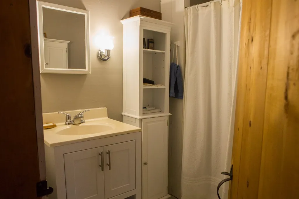 574 West Street Cornwall VT 05753