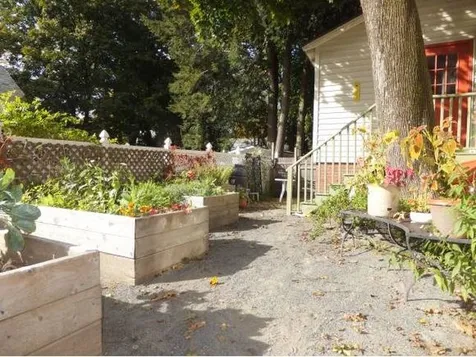 27 Western Avenue Brattleboro VT 05301