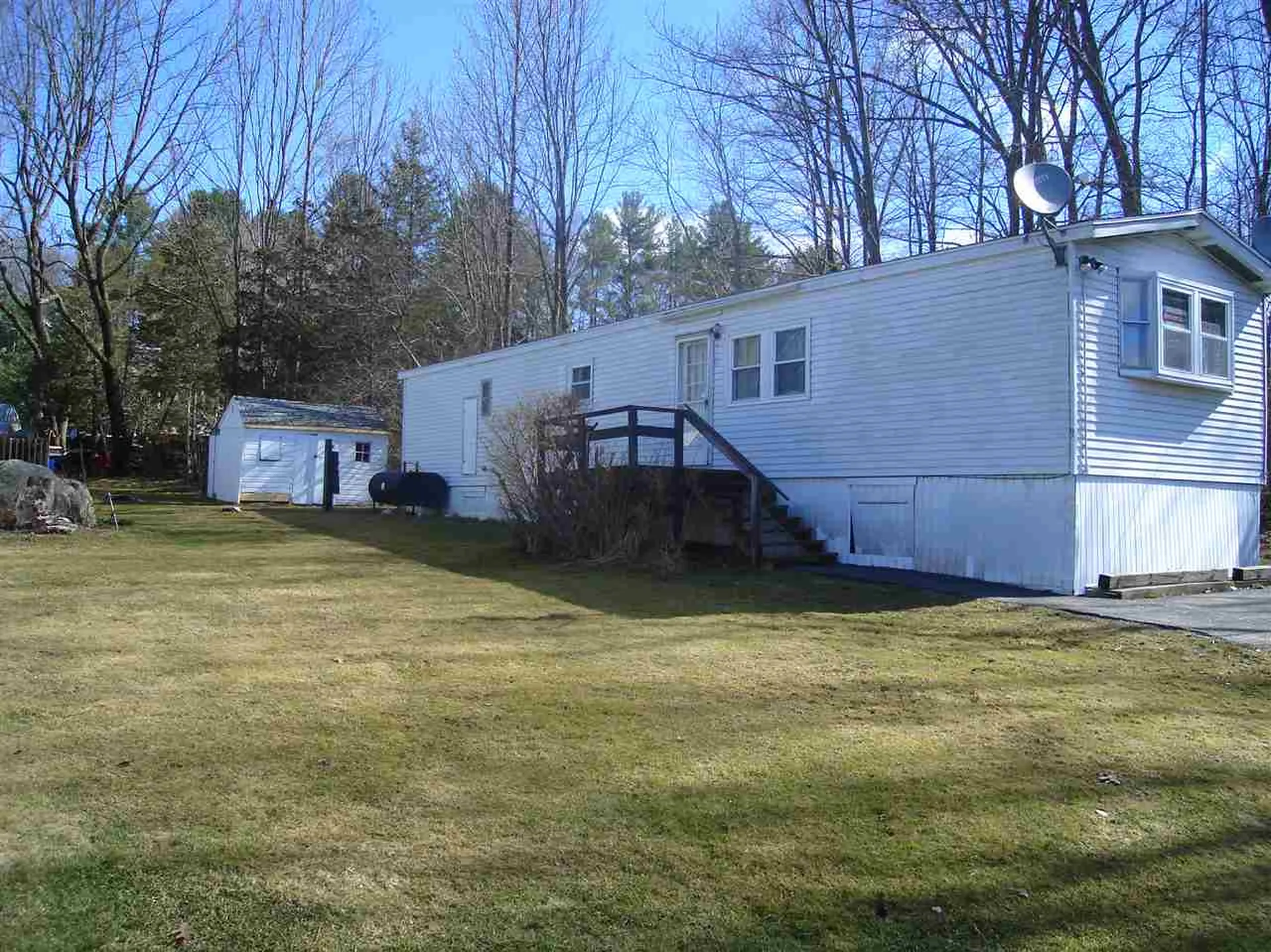 9 Lamprey River Park Newmarket NH 03857