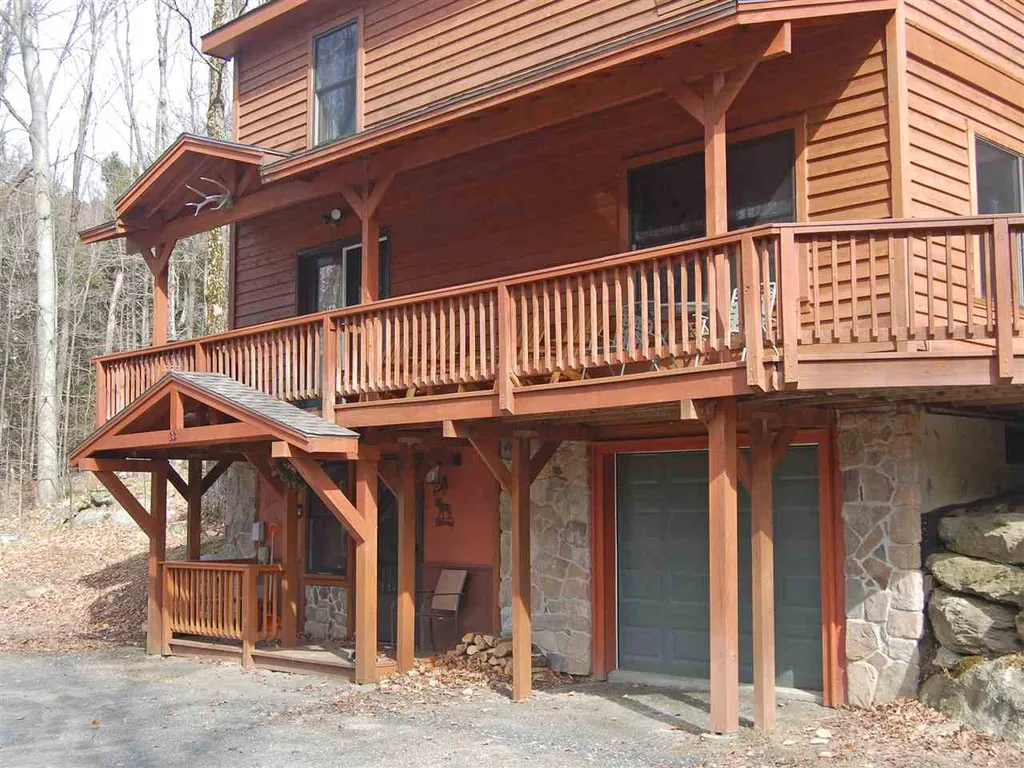 33 Long Trail Drive Fayston VT 05673