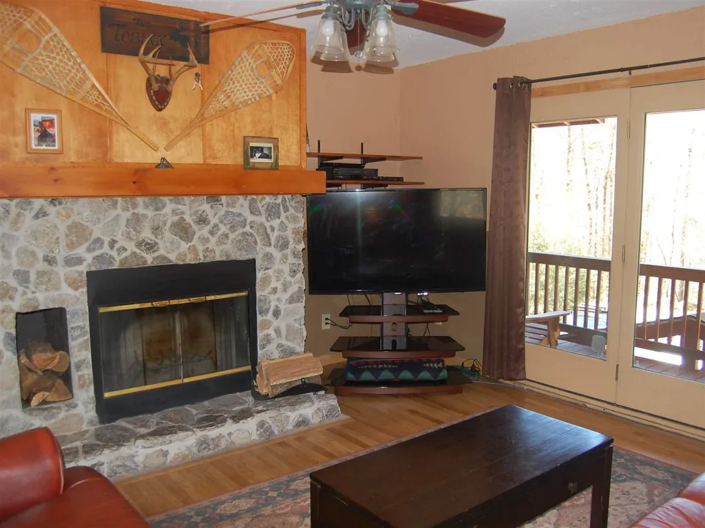 33 Long Trail Drive Fayston VT 05673