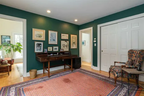 60 Amesbury Road Kensington NH 03833