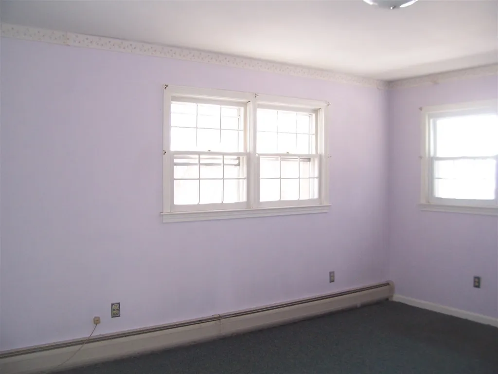 73 Settlers Road Bennington VT 05201