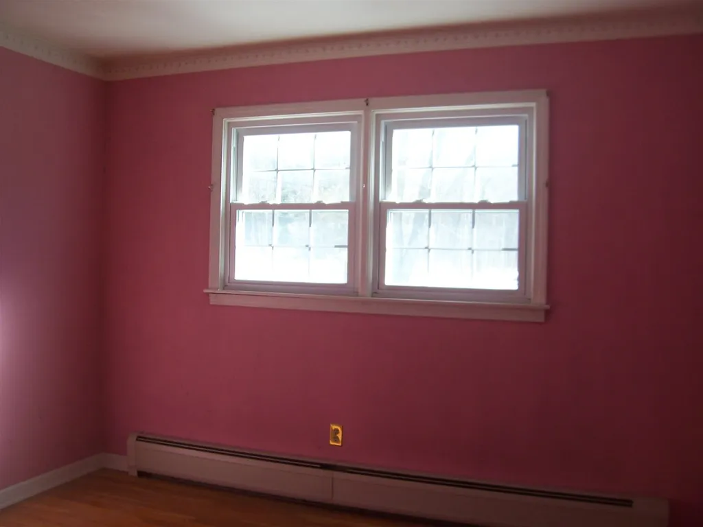 73 Settlers Road Bennington VT 05201