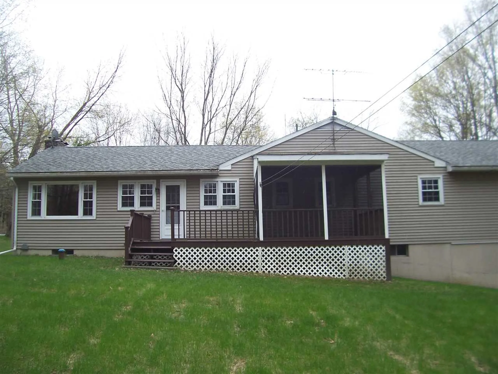 73 Settlers Road Bennington VT 05201