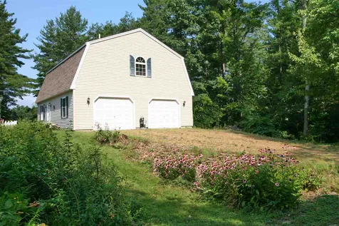 90 Lily Pond Road Somersworth NH 03878