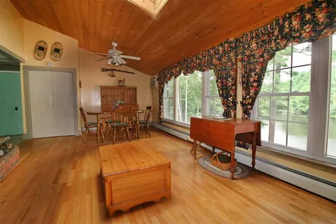 90 Lily Pond Road Somersworth NH 03878