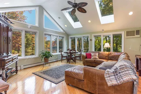 5 Sabra Circle Derry NH 03038