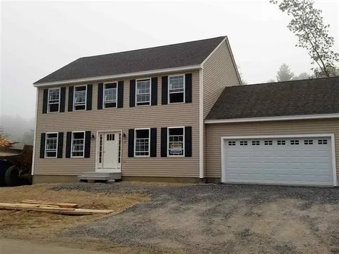 86 Central Street Hudson NH 03051