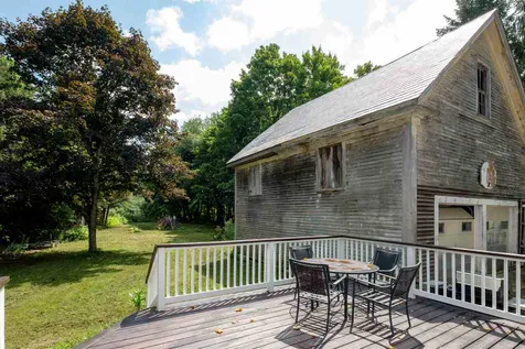 1 Railroad Avenue Newfields NH 03856