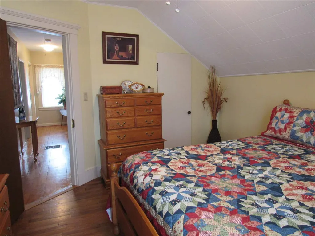 533 3rd Avenue Berlin NH 03570