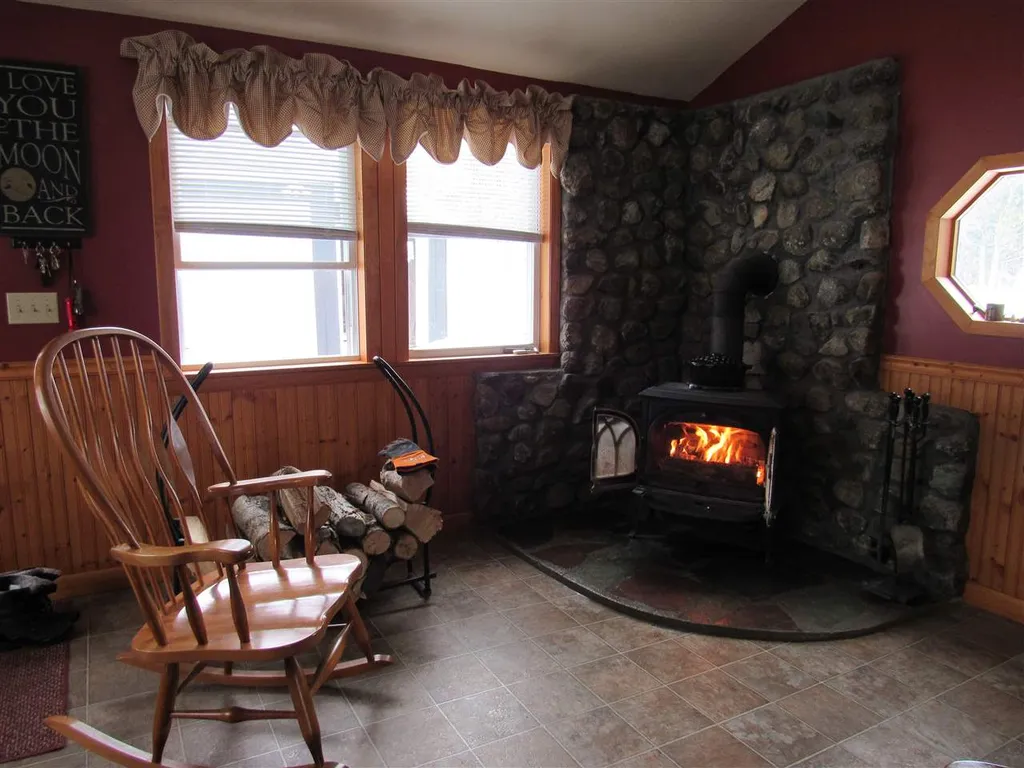 533 3rd Avenue Berlin NH 03570