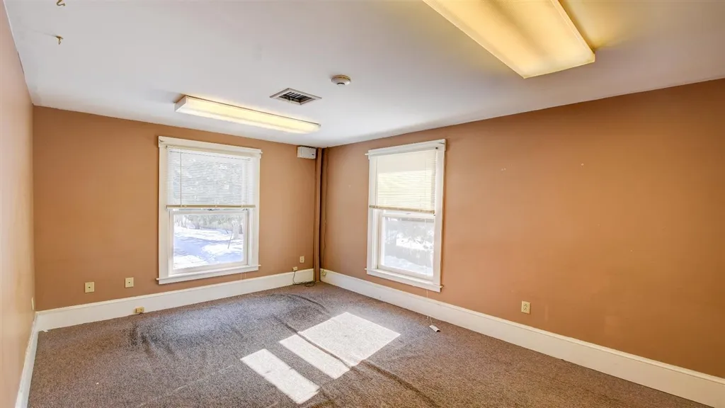 771 N Main Street Laconia NH 03246