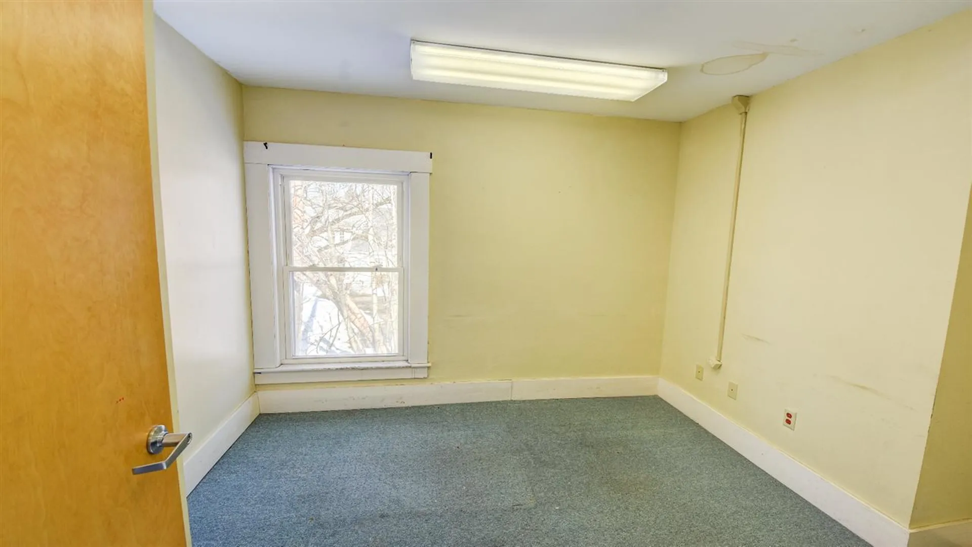 771 N Main Street Laconia NH 03246