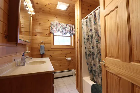 1634 Groton Road Barnet VT 05821